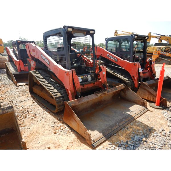 2016 KUBOTA SVL95-2S Skid Steer Loader - Crawler