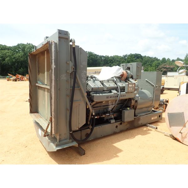 WAUKESHA ENGINATOR Generator