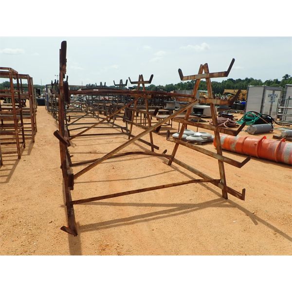 PIPE & METAL STORAGE RACK (B9)