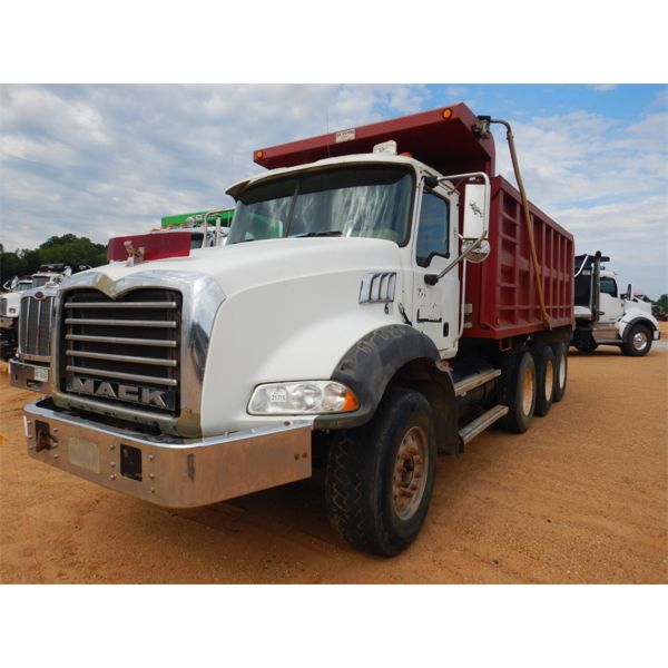 2008 MACK GU813 Dump Truck