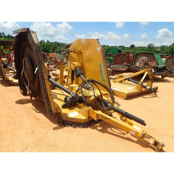 BUSH WHACKER ST-180 ELITE Batwing Mower