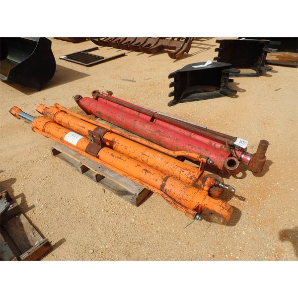 (4) HYD CYLINDER (B6)