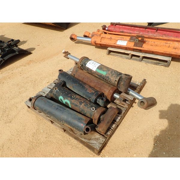 (4) HYD CYLINDER (B6)