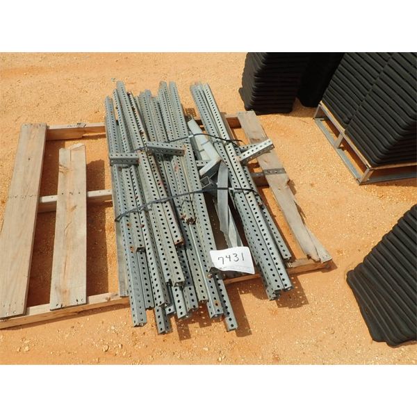 (1) PALLET 2" SQ TUBING (B9)