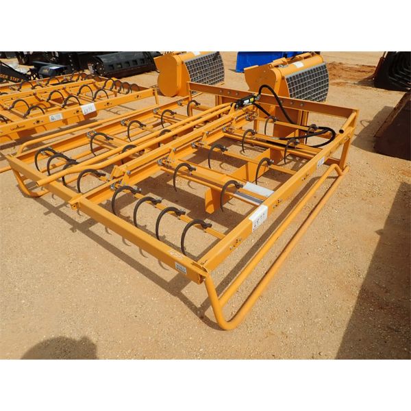 HALE BALE GRAPPING HOOK , fits skid steer loader (B5)