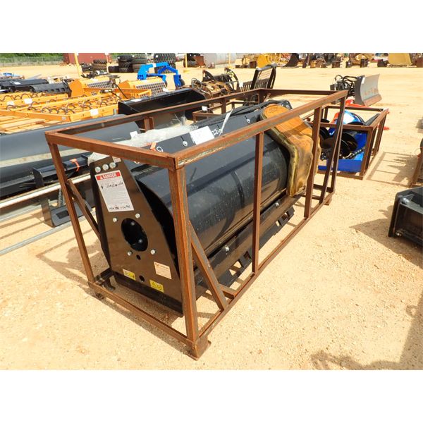 72" VIBRATORY ROLLER  , fits skid steer loader(B5)