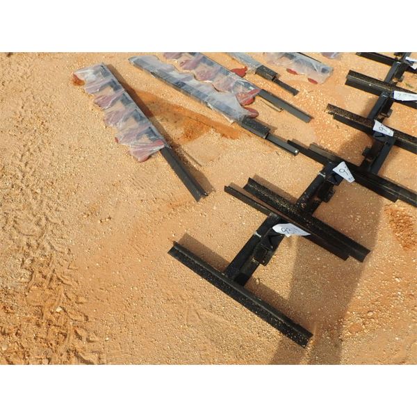 DUELING TREE SHOOTING TARGET FOR .22 CALIBER (C-6)