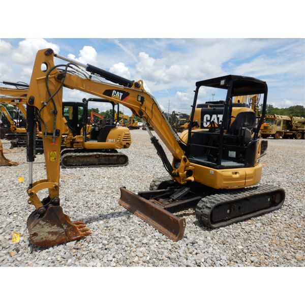 2016 CAT 303.5E2 CR Excavator - Mini