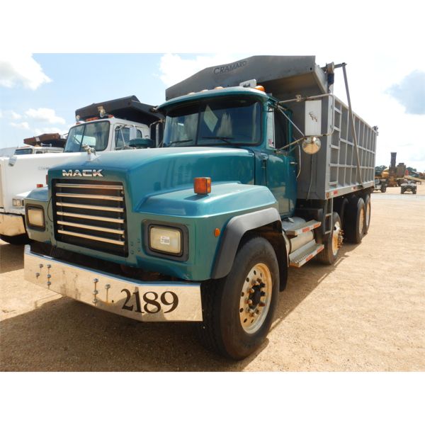 1999 MACK RD688S Dump Truck