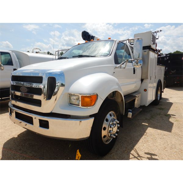 2007 FORD F750 XLT Service / Mechanic Truck