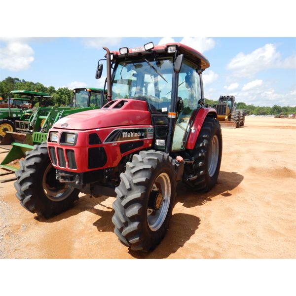 2014 MAHINDRA 8560 Farm Tractor