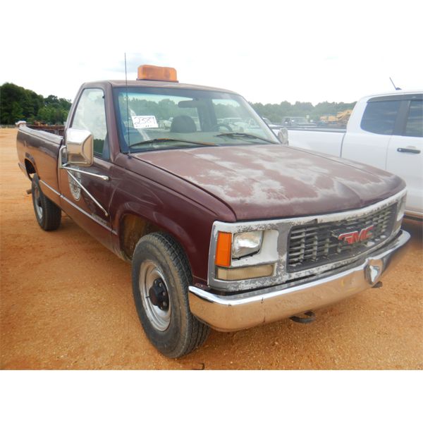 1999 GMC SIERRA 2500 Pickup Truck