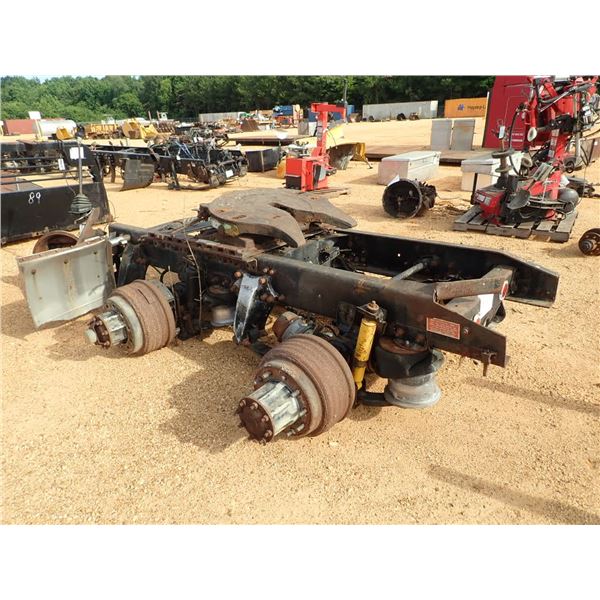 FREIGHTLINER DRIVE AXLES CUT OFF W/5TH WHEEL (A1)