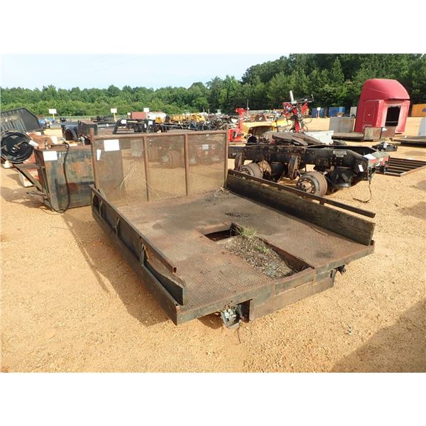 82" X 8' FLAT TRUCK BED (A1)