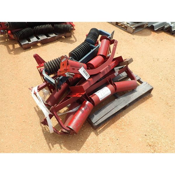 (1) PALLET CONVEYOR BELT IDLER (B9)