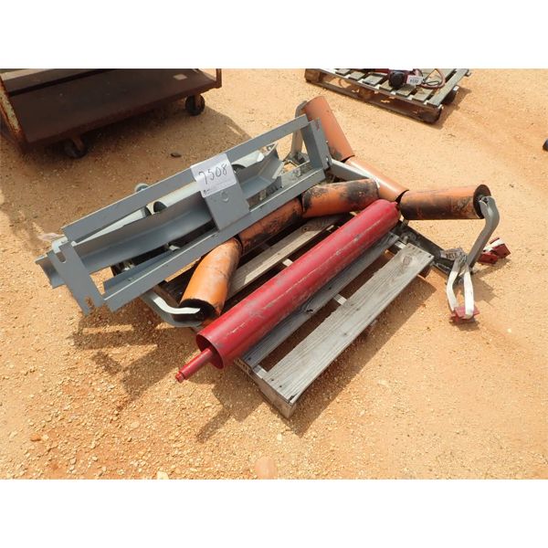 (1) PALLET CONVEYOR BELT IDLER (B9)