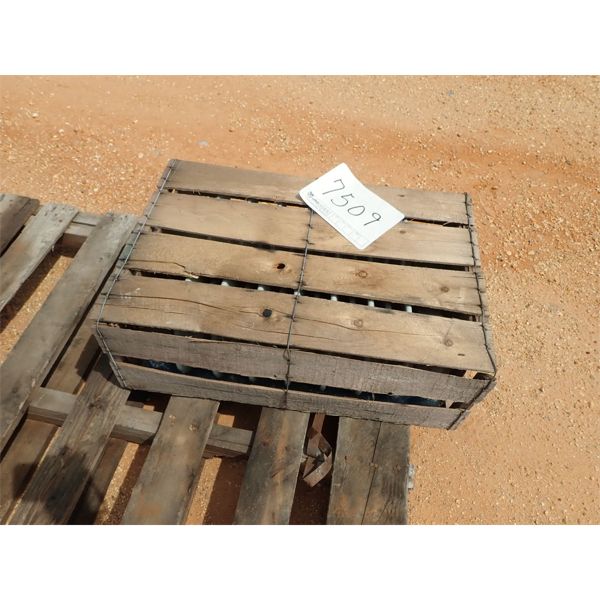 (2) ELECTRICAL INSULATOR (B9)