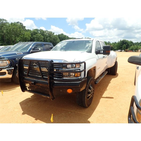 2018 CHEVROLET 3500 HD Pickup Truck