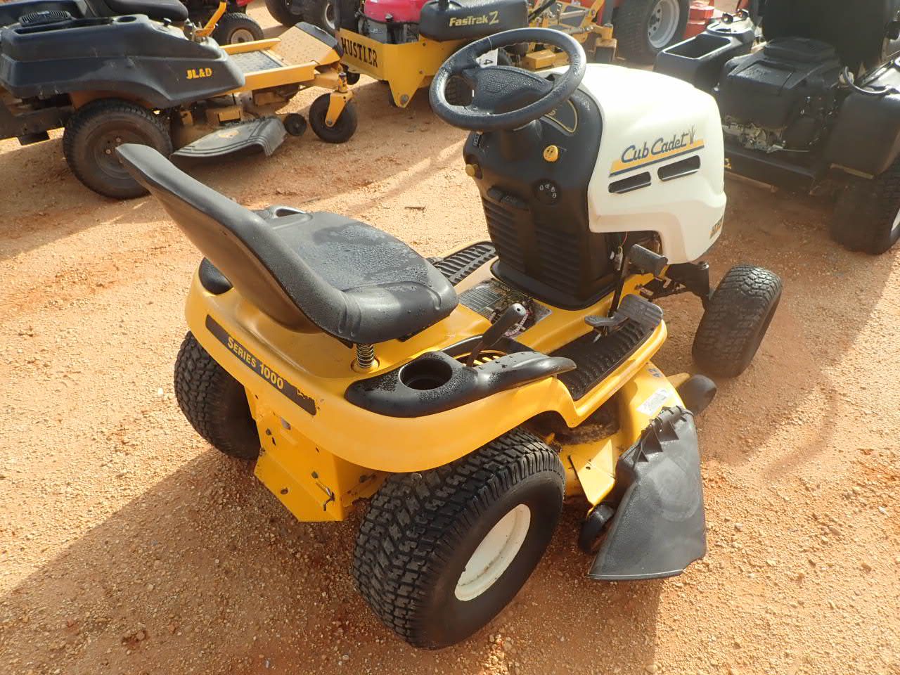 CUB CADET LT1018 42" RIDING Lawn Mower J.M. Wood Auction Company, Inc.