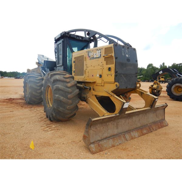 2015 CAT 525D Skidder