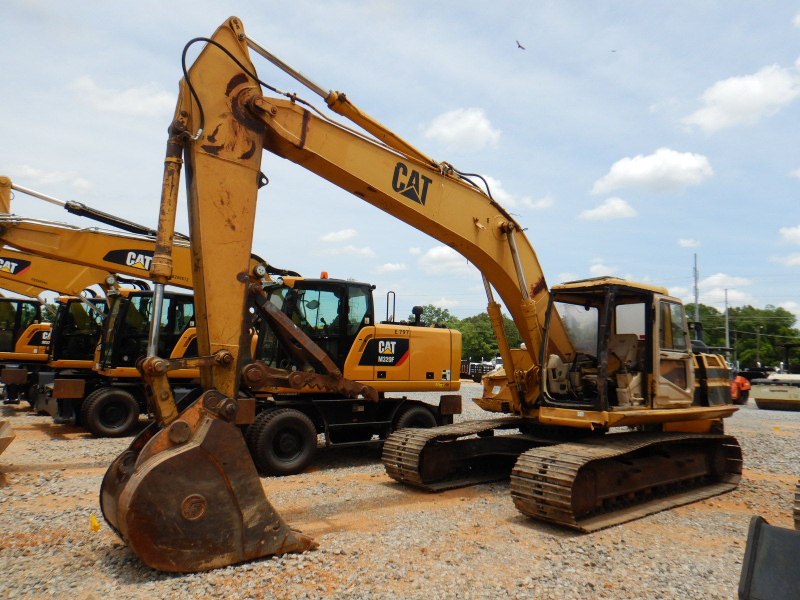 Cat320l 1996 CAT 320L Excavator