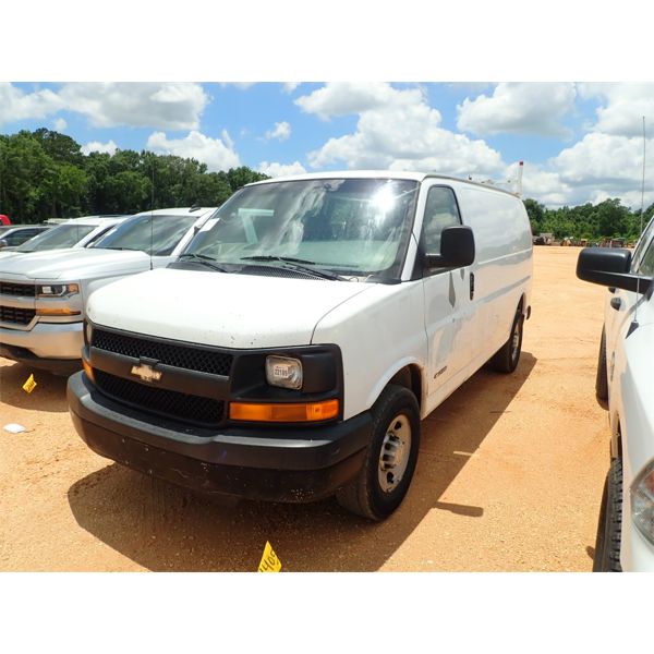 2006 CHEVROLET 2500 Cargo Van