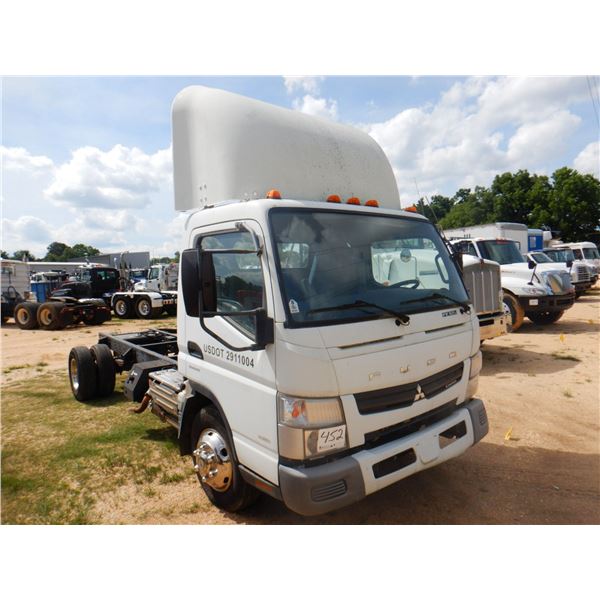 2012 ISUZU FE125 Cab and Chassis Truck