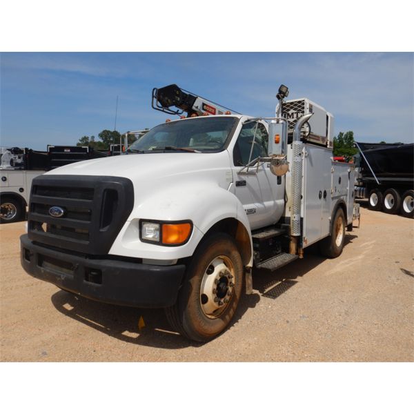 2005 FORD F750 XL Service / Mechanic Truck