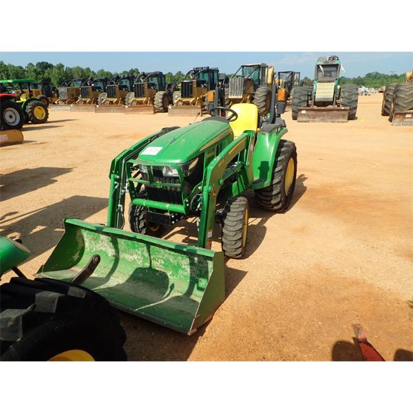 2020 JOHN DEERE 3025E Farm Tractor