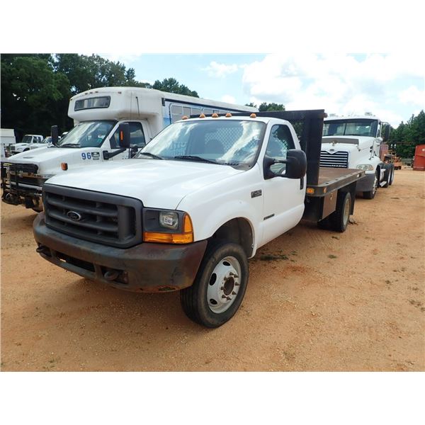 2000 FORD F450 XL Flatbed Truck