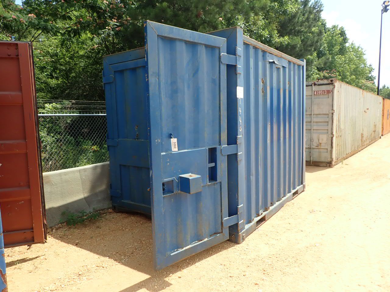 8' X 10' STEEL SHIPPING CONTAINER W/SAFETY BARRIER (B7)