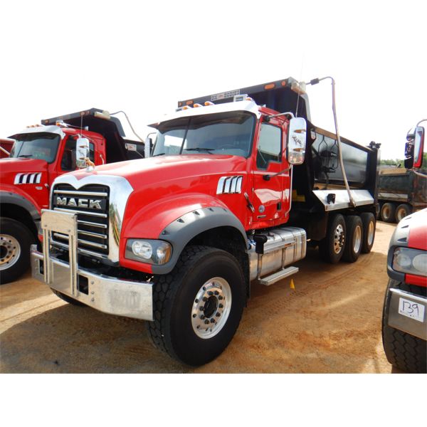 2020 MACK GR84F Dump Truck