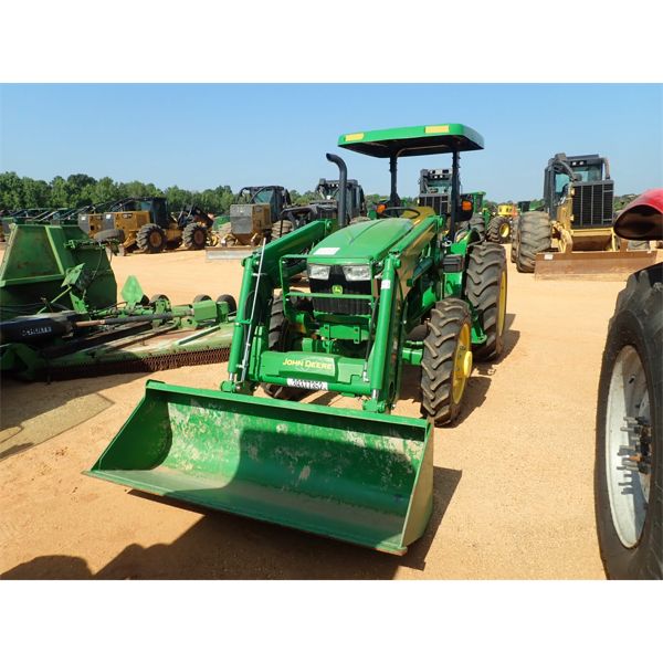 2020 JOHN DEERE 5065E Farm Tractor