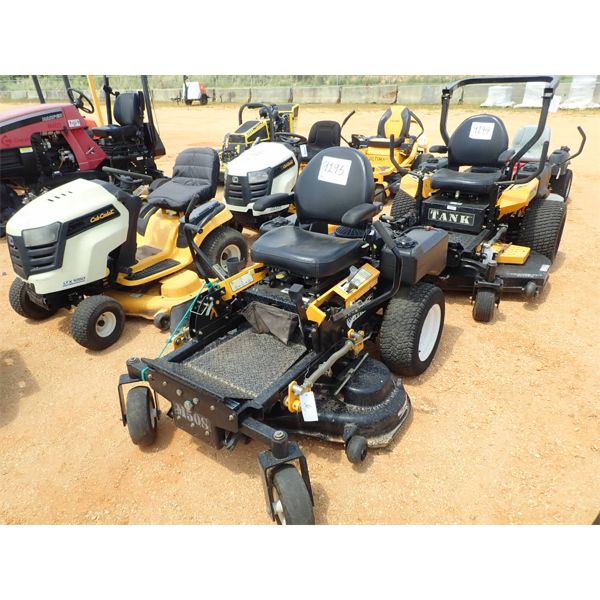 CUB CADET ZERO TURN COMMERCIAL Lawn Mower