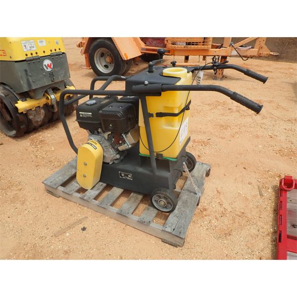 CONCRETE CUTTER Q450, gas engine (B-2)