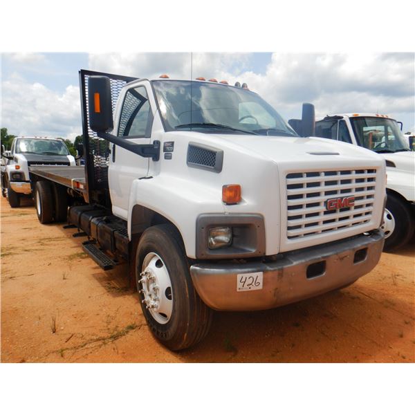 2005 GMC C7500 Flatbed Truck