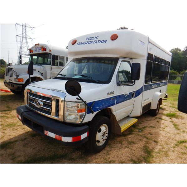2010 FORD E350 Bus