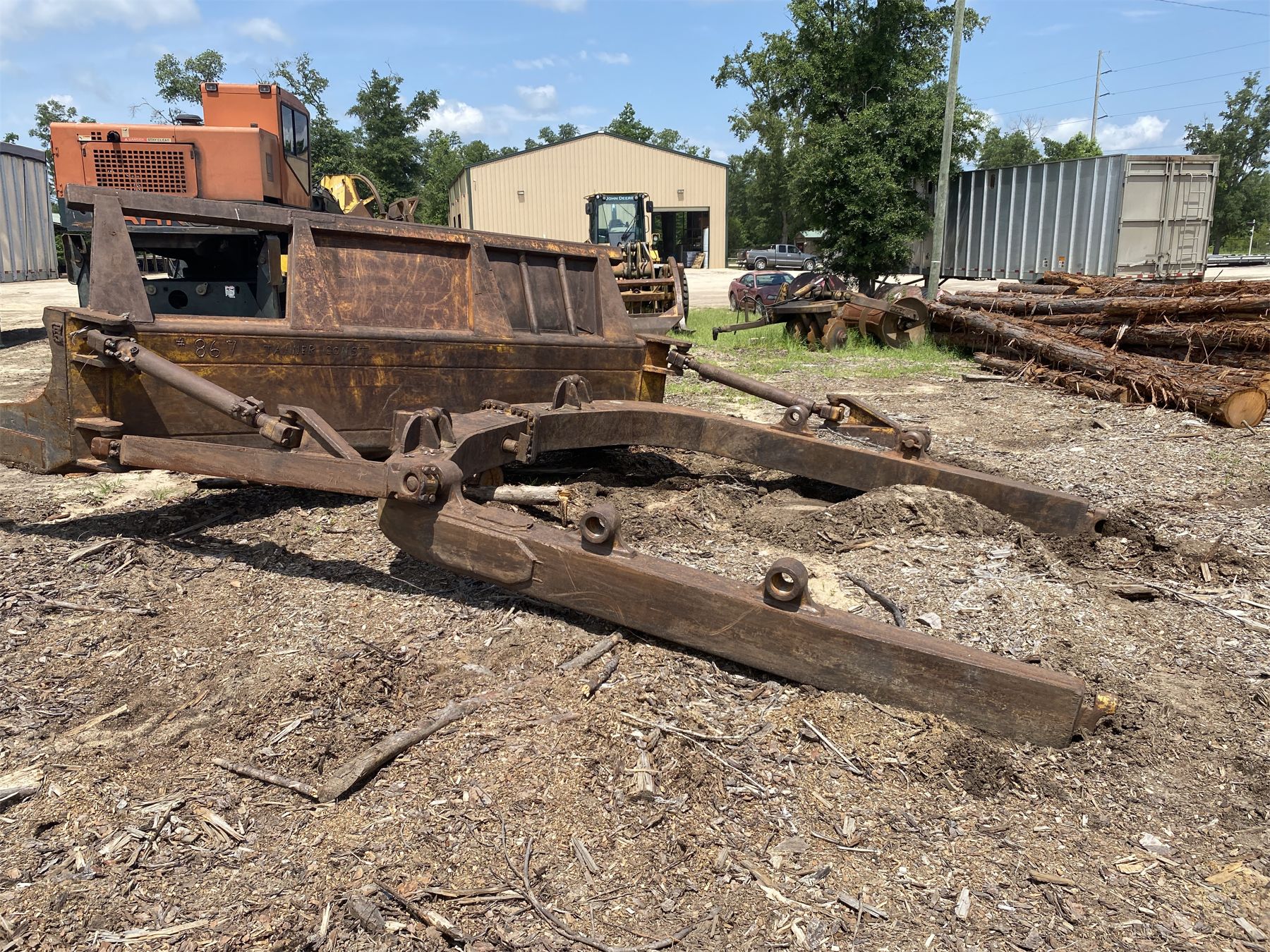 CATERPILLAR D8 Blade - J.M. Wood Auction Company, Inc.