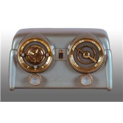 Plastic Cased Crosley Radio.