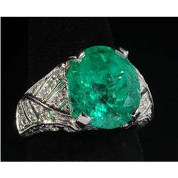 Emerald & Diamond 18K White Gold Ring.