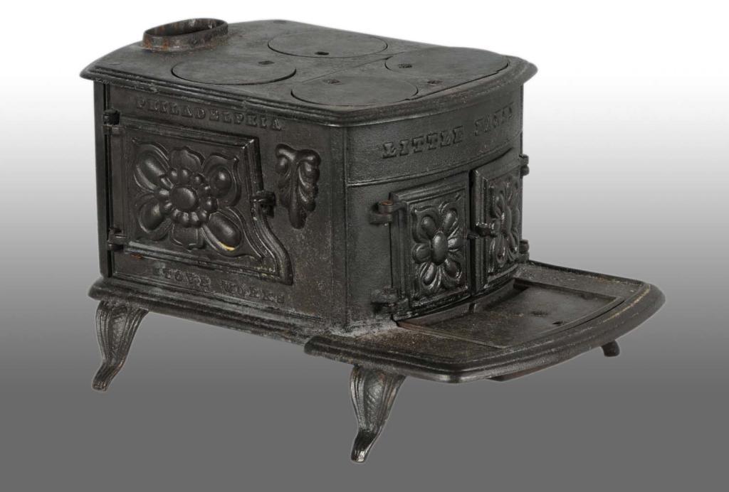 Cast Iron Little Fanny Child's Stove Range Toy.