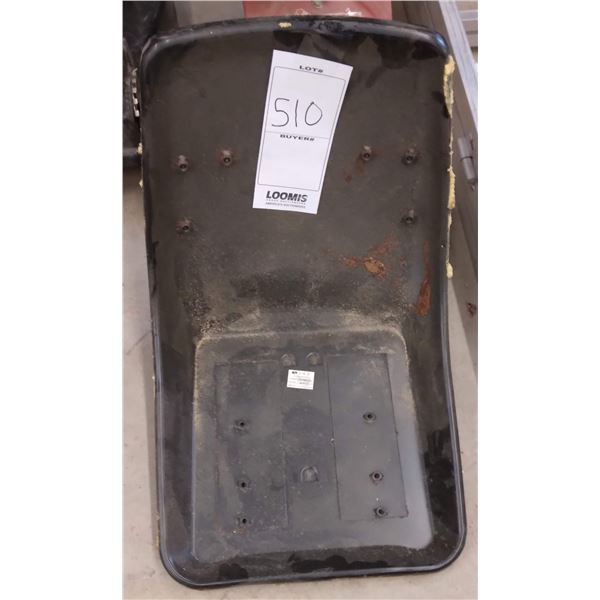 TRACTOR SEAT BASE