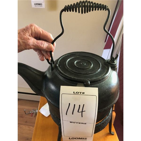 8 IRON KETTLE ON STAND W/HANDLES