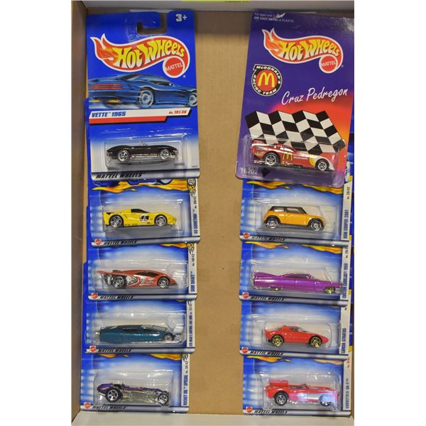 10 NEW VINTAGE HOT WHEELS - CORVETTES X2