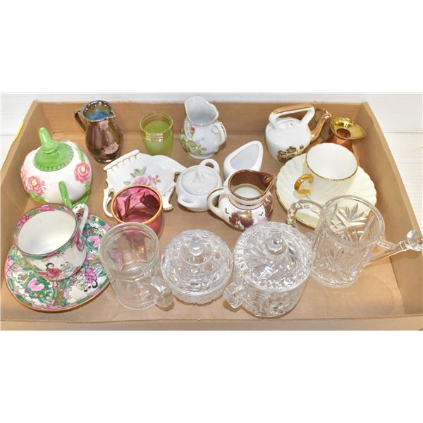 FLAT OF MINIATURE GLASSWARE