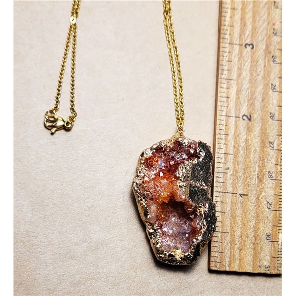 7)  GOLD WRAPPED BROWN TONE AGATE GEODE