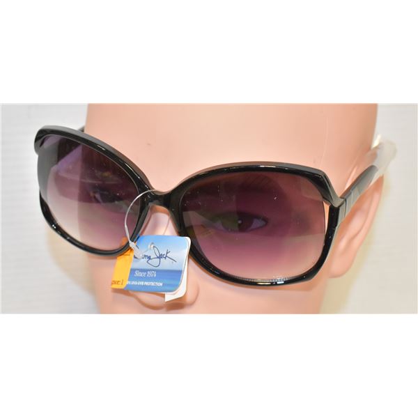 PAIR OF NEW PANAMA JACK SUNGLASSES