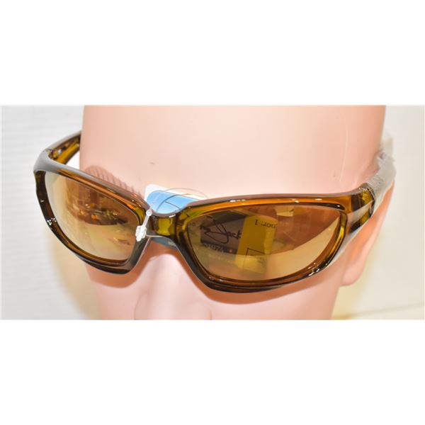PAIR OF NEW PANAMA JACK SUNGLASSES
