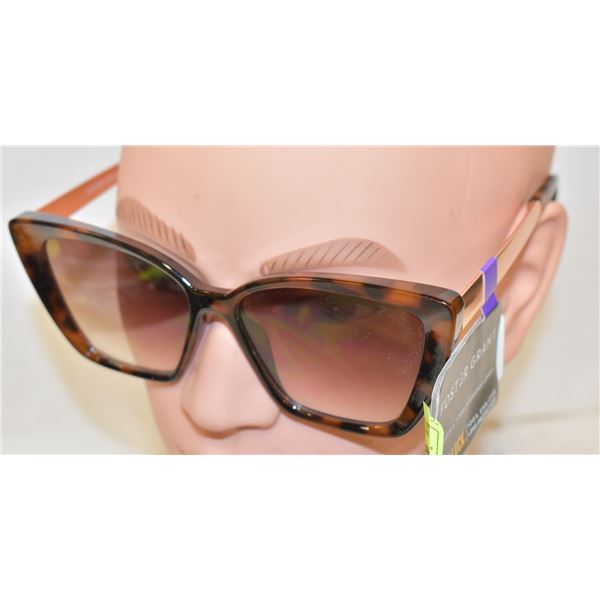 PAIR OF NEW FOSTER GRANT SUNGLASSES.