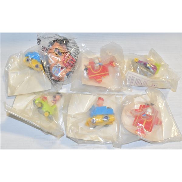 7 VINTAGE "PEANUTS" HAPPY MEAL TOYS UNOPENED